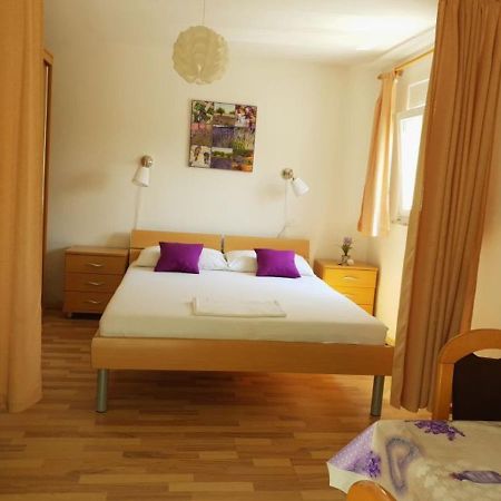 Apartments Andelic Sveti Filip i Jakov Kültér fotó