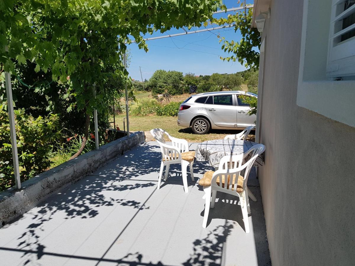 Apartments Andelic Sveti Filip i Jakov Kültér fotó