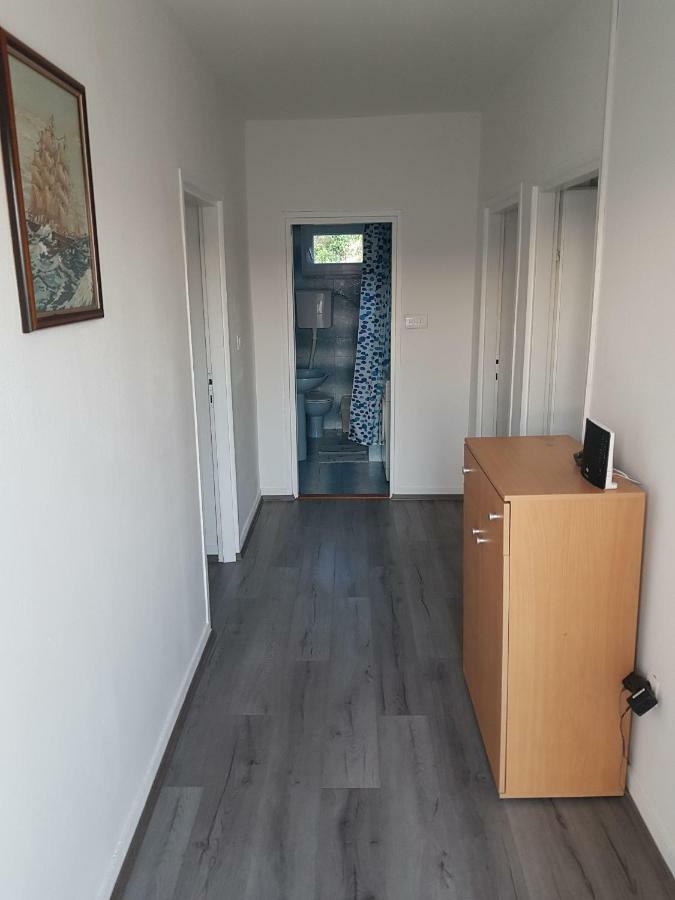 Apartments Andelic Sveti Filip i Jakov Kültér fotó
